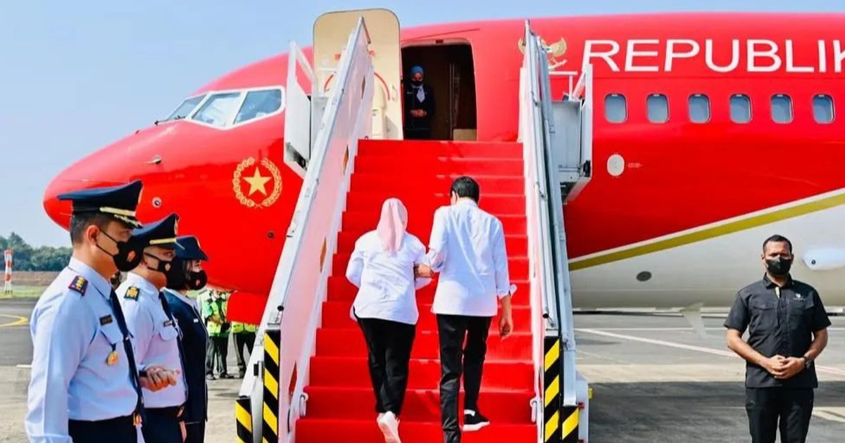 Perdana, Pesawat Kepresidenan Ditumpangi Jokowi Mendarat di Bandara IKN Siang Ini