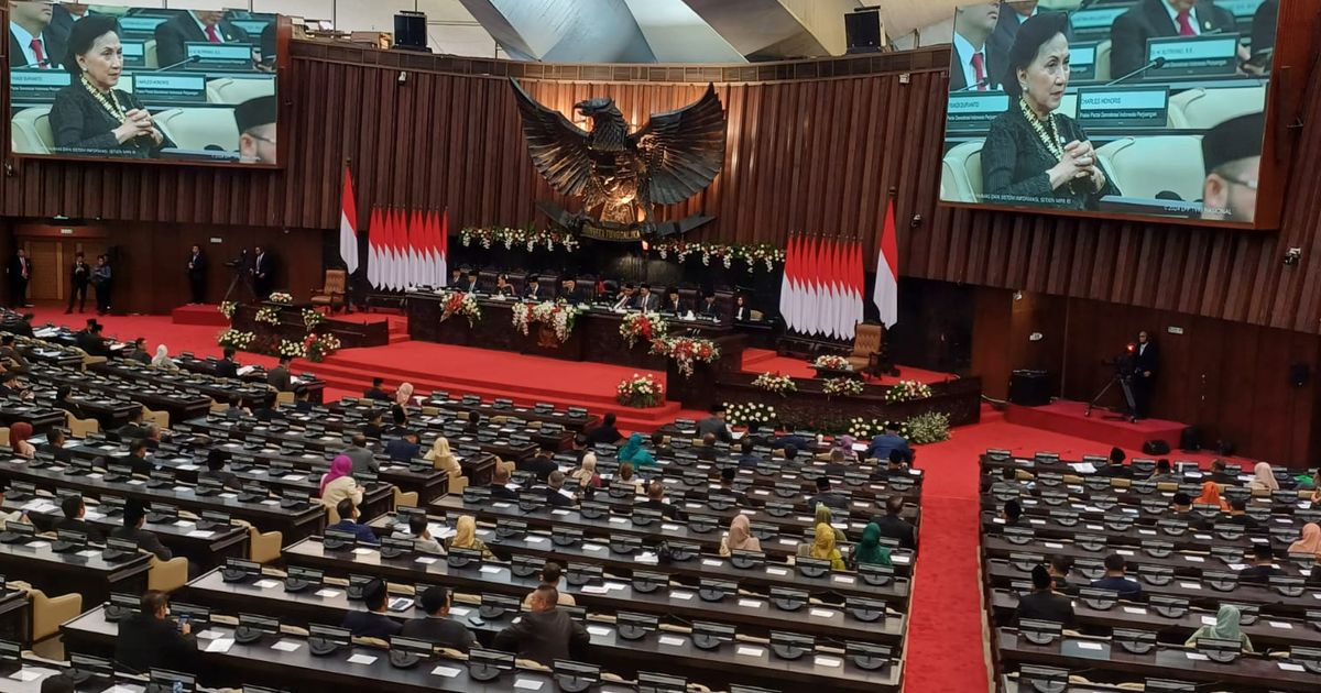 Deretan Kursi Kosong Rapat Paripurna Terakhir Anggota Dewan di Senayan