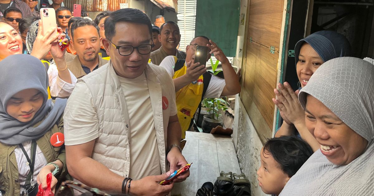 Ridwan Kamil Janjikan Pinjaman Usaha ke Ibu-Ibu di Pancoran: Dikasih Rp10 Juta Enggak Ada Bunga