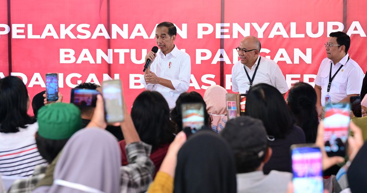 Jokowi Titip Pesan ke Prabowo Lewat Warga: Kalau Ketemu Presiden Terpilih Minta Dilanjutkan