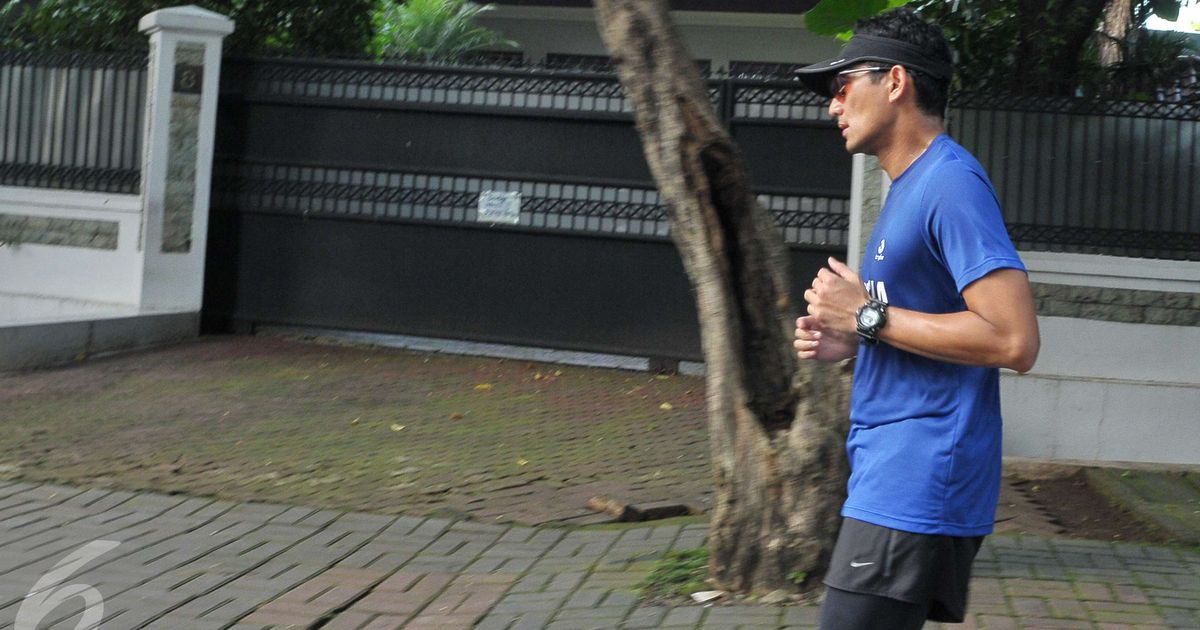 Terapkan Gaya Hidup Sehat, Menparekraf Sandiaga Uno Lari Bareng Ribuan Peserta di Kawasan GBK