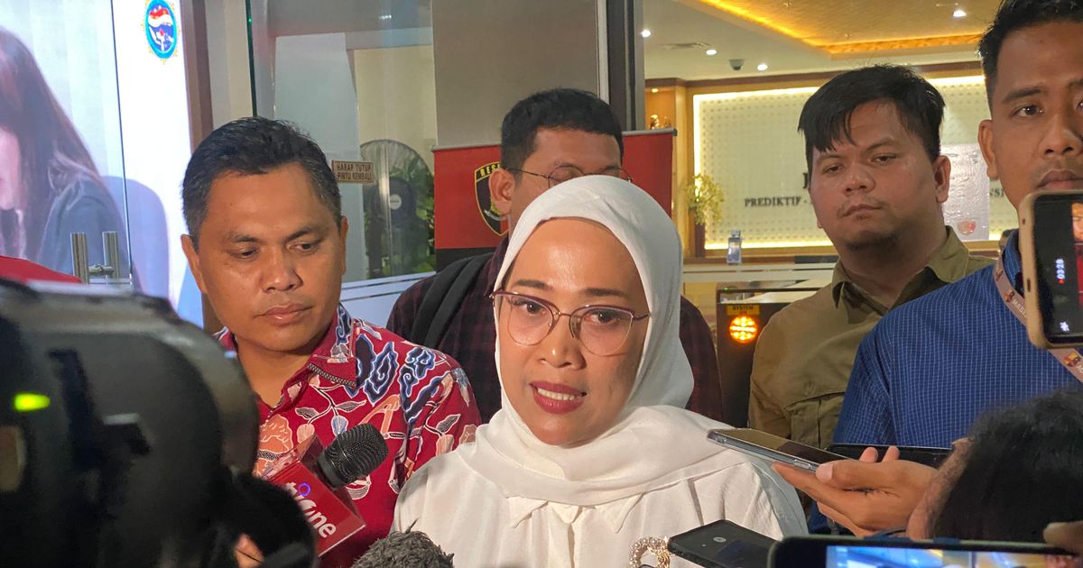 Blak-blakan Perlawanan Tia Rahmania hingga Singgung Ketum PDIP Megawati