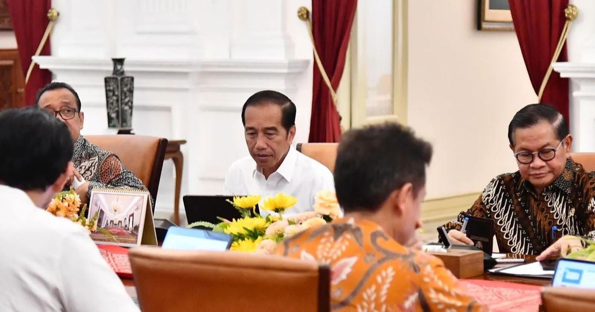 Jokowi: Selamat Datang Yang Teramat Mulia Paus Fransiskus di Indonesia