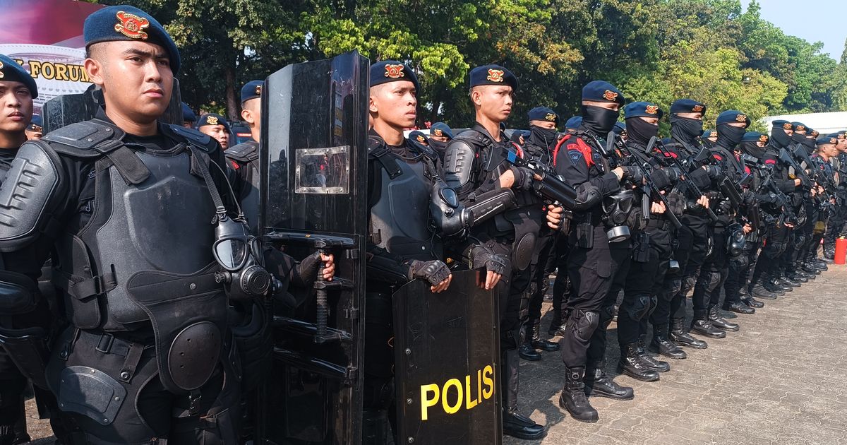 Ramai #SantriMenolakPolisi di Medsos, PBNU: Kapolri Takdzim ke Kiai, Tak Mungkin Musuhi Santri