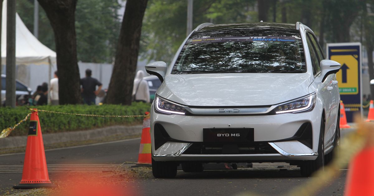 BYD M6, MPV listrik, dilengkapi dengan fitur-fitur unggulan