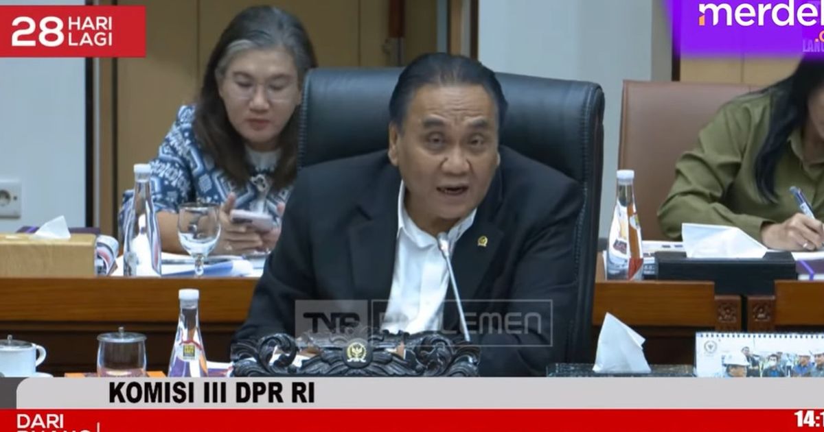 VIDEO: Bambang Pacul PDIP Blak-blakan Kondisi 'Dompet' Negara Jelang Jokowi Lengser 