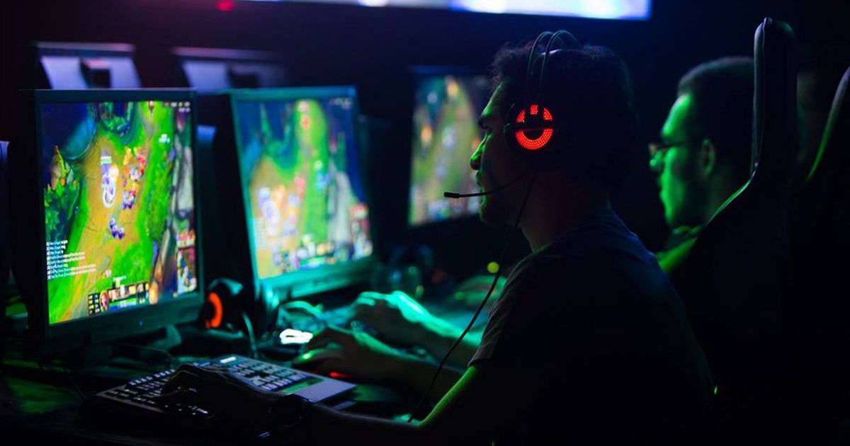 Menjaring Talenta Muda Indonesia untuk Panggung e-Sports Internasional