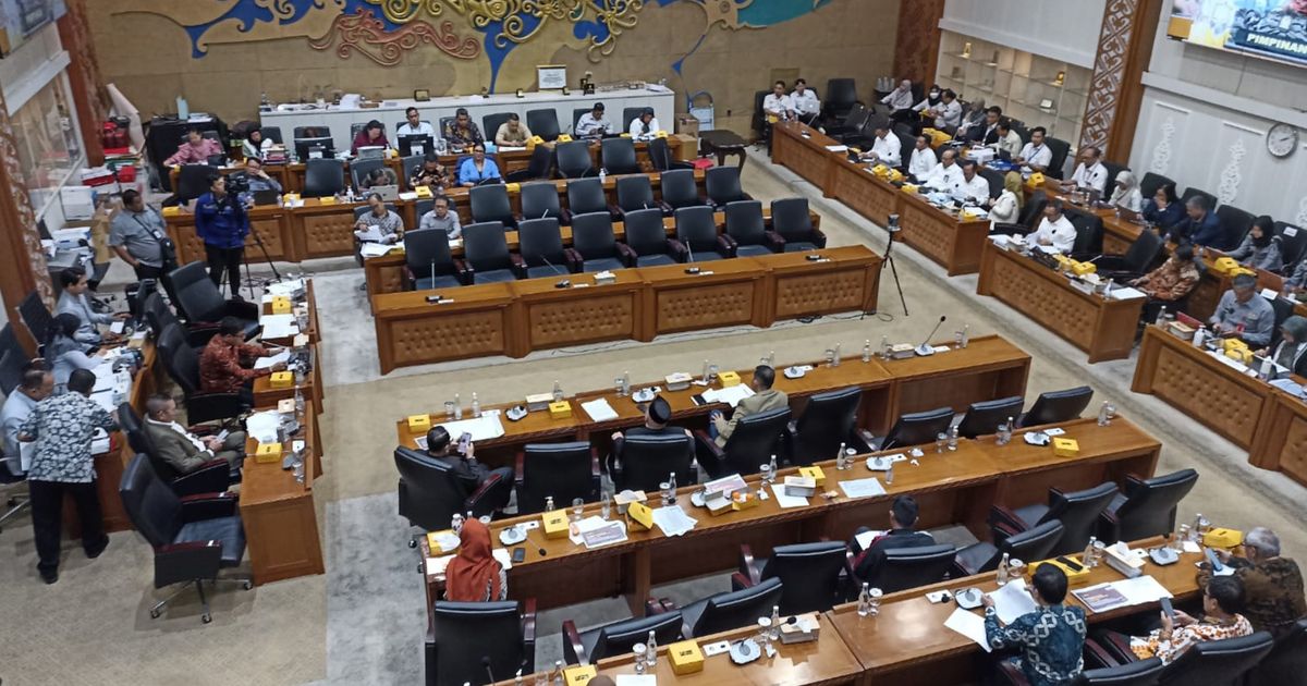 Pemerintah Setujui Usulan DPR Hapus Jabatan Wakil Menteri Pejabat Karier di Kabinet