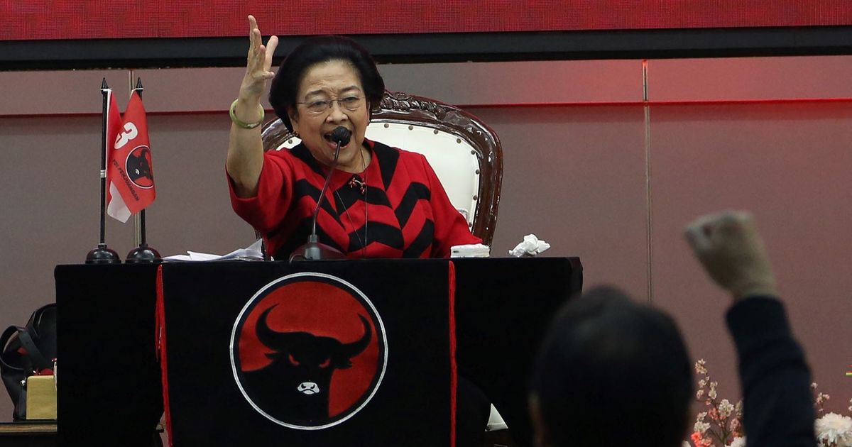 FOTO: Momen Megawati Pidato di HUT ke-52 PDIP, Diwarnai Tangisan Saat Ucap Terima Kasih ke Prabowo