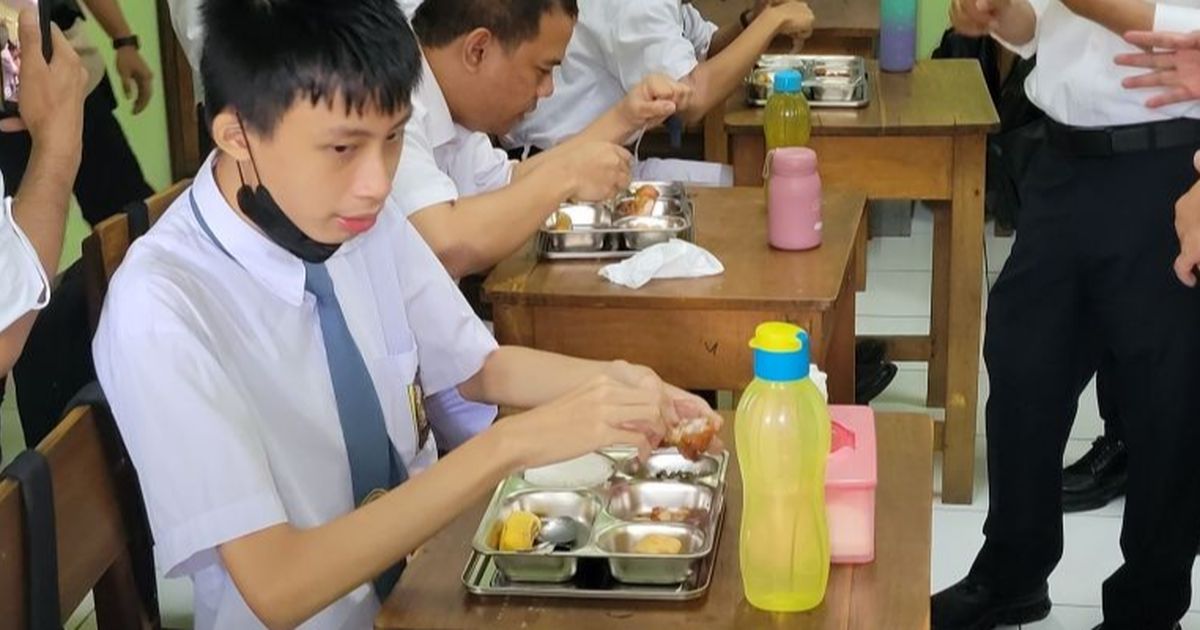 Menu Program Makan Bergizi Gratis Disebut Tidak Enak, Zulkifli Hasan: Ahli Gizi yang Hitung