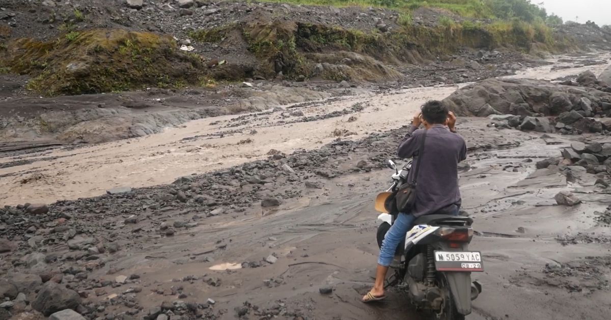 Banjir Lahar Dingin Semeru, Jalur Alternatif Antar Kabupaten Ditutup Sementara