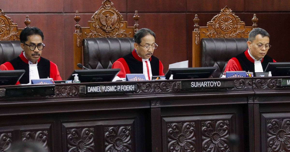 FOTO: MK Gelar Sidang Perdana Terkait Sengketa Hasil Pilkada 2024, Total Ada 310 Perkara