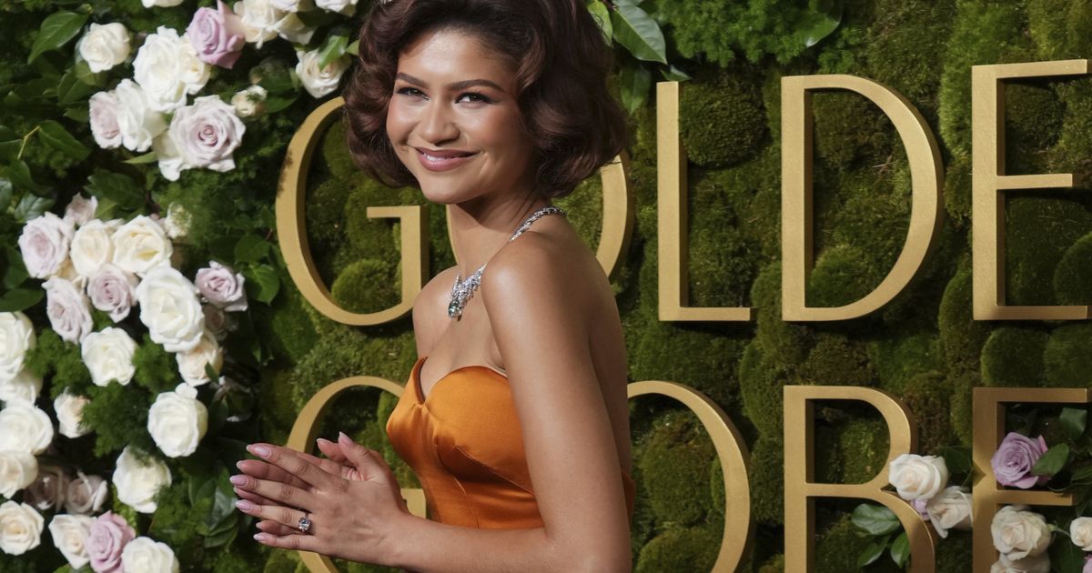 Mahal dan Langka, Ini Detail Cincin Tunangan Zendaya dari Tom Holland yang Bikin Geleng-geleng Kepala