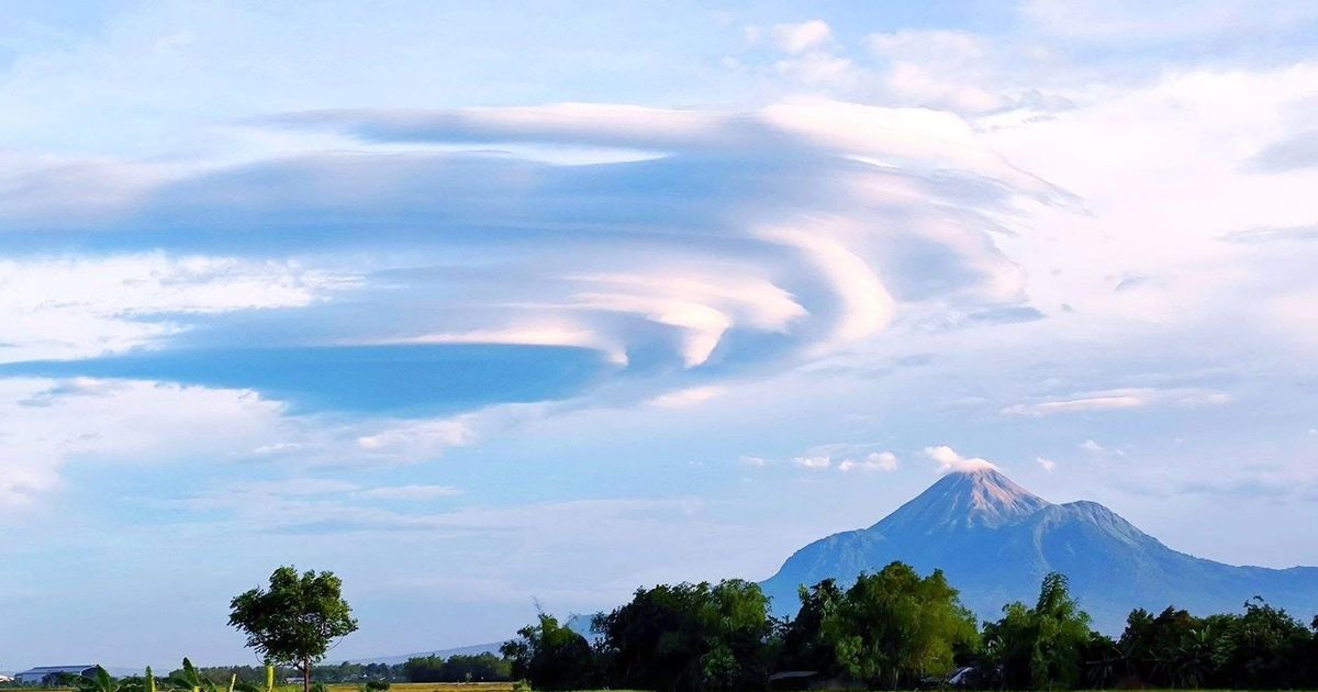 Heboh Awan Mirip UFO di Mojokerto, Ternyata Ini Nama Aslinya dan Bahayanya bagi Penerbangan Pesawat