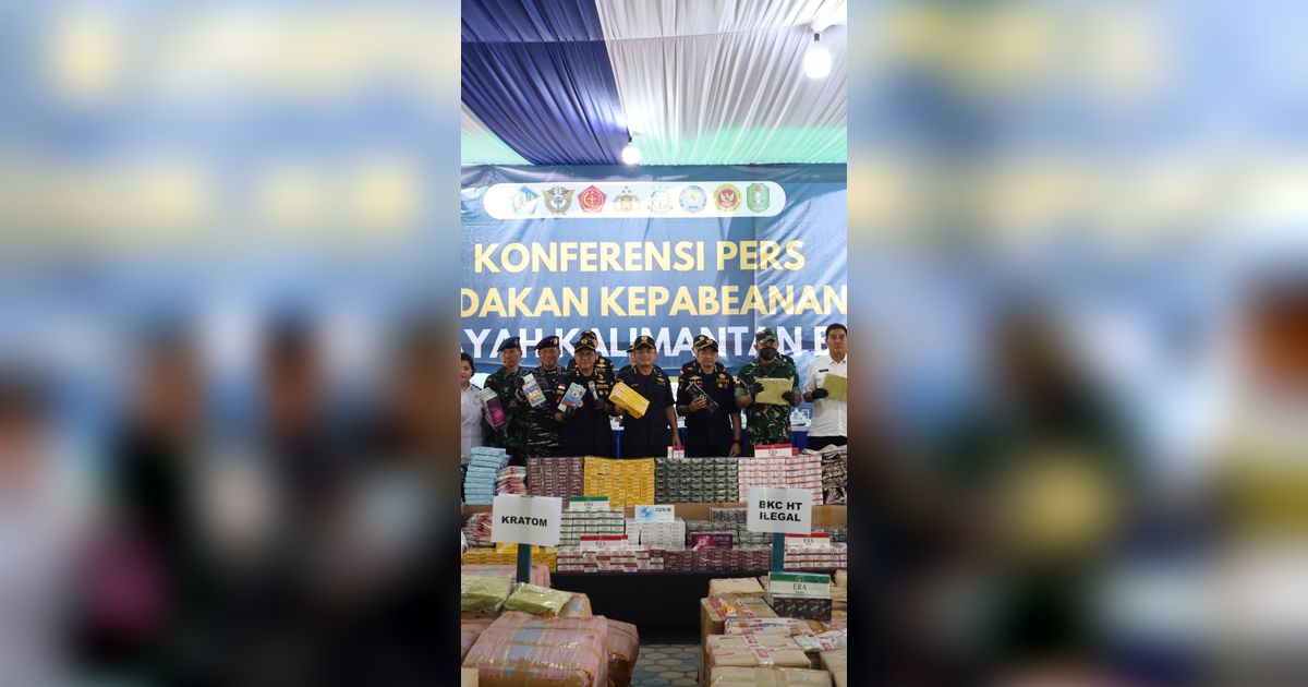 Tegas! Bea Cukai Kalbar Musnahkan Rokok dan Pakaian Selundupan Hampir Rp3 Miliar