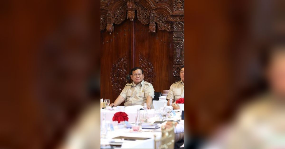 Serentak di Seluruh Negeri, SPPG Sajikan Nasi Goreng & Telur Ceplok untuk Rayakan Ultah Prabowo