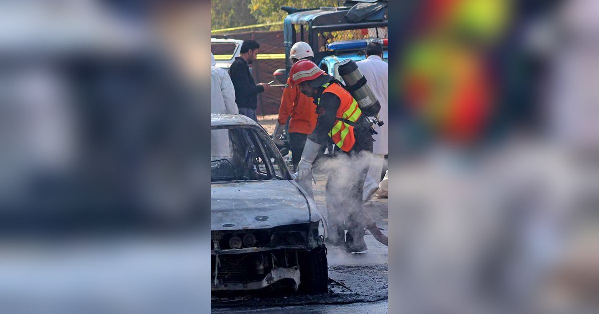FOTO: Ledakan Bom Bunuh Diri  Guncang Islamabad,  12 Tewas & 27 Luka di Dekat Gedung Pengadilan