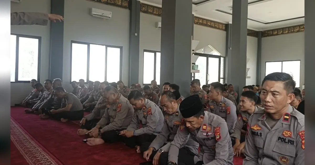 {{caption}}