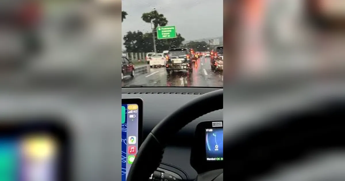 Tips Hemat dan Aman Liburan Nataru Pakai Mobil Listrik