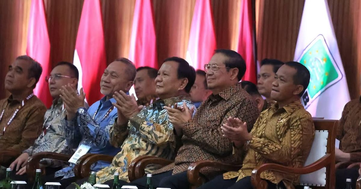 VIDEO: Hormat Dua Jenderal Tinggi Prabowo & SBY di Hambalang, Teddy Tak Ikut Kawal Acara KIM