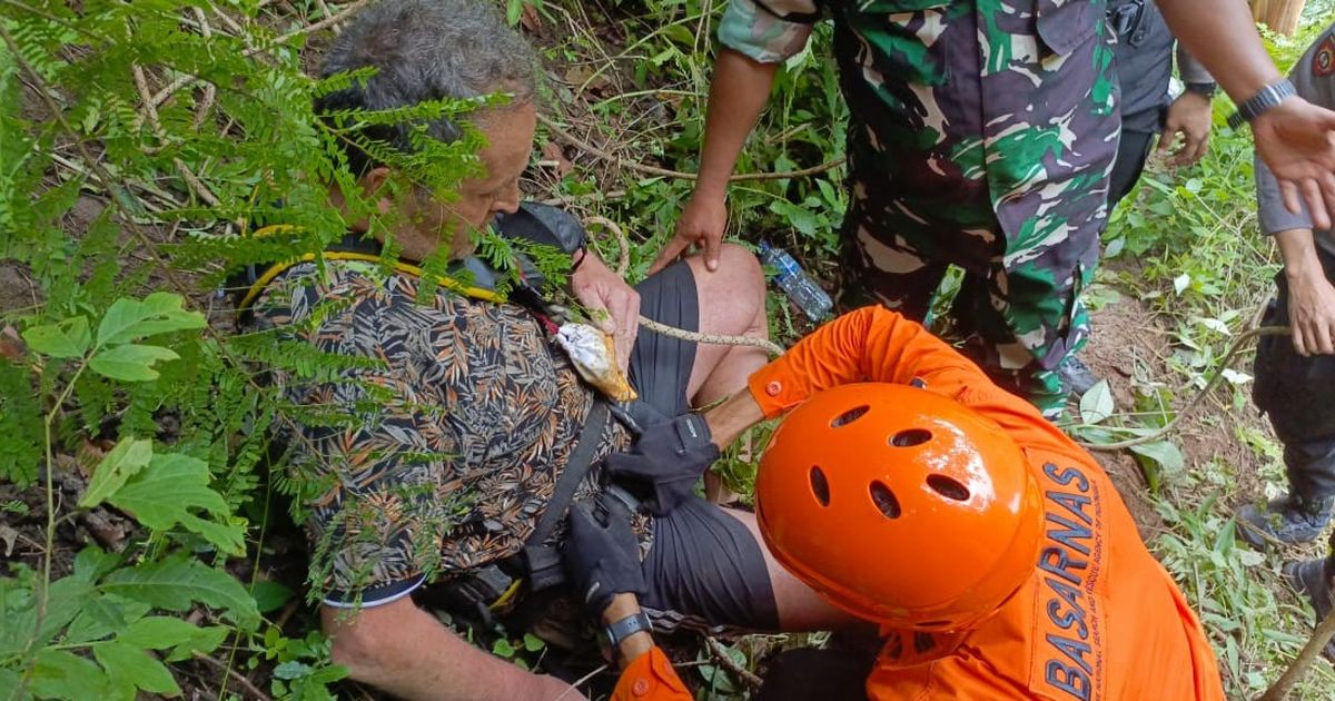 Mendaki Bukit Amed, WN Perancis Jatuh ke Jurang Sedalam 12 Meter