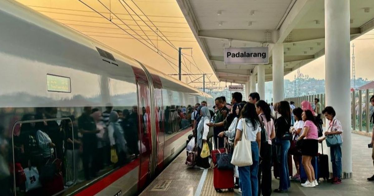 Promo! Diskon Tiket Whoosh Hingga 20 Persen untuk Mudik Lebaran, Catat Tanggal dan Cara Pesannya
