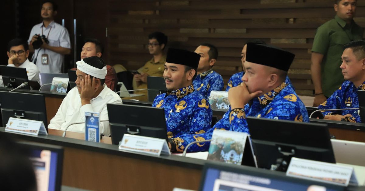 Bupati Bekasi Rapat Bareng Dedi Mulyadi Bahas Banjir, Ini Hasil dan Langkah Tegasnya