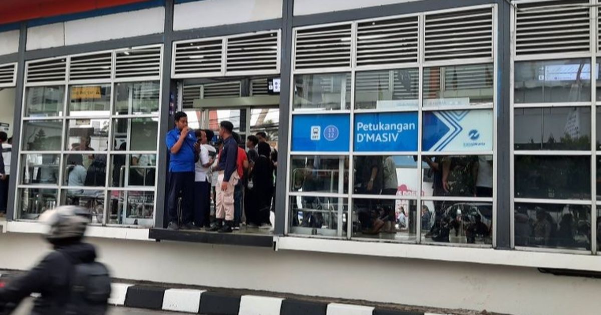 Hari Pertama Lebaran, Operasional TransJakarta Dimulai Jam 9 Pagi