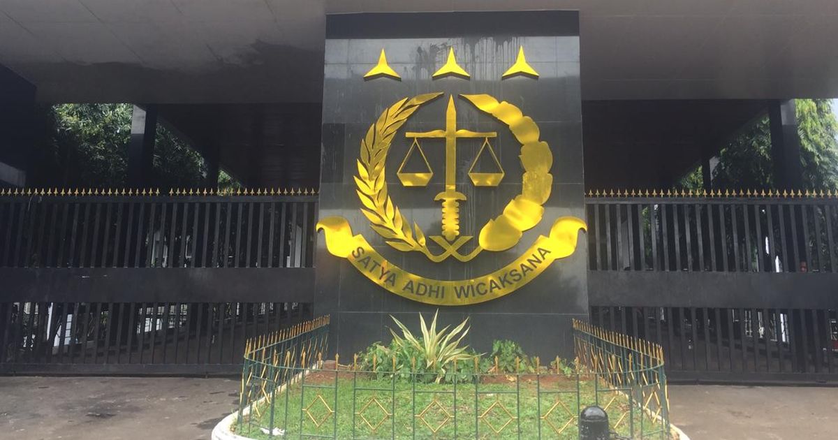 Kejagung Amankan 10 Kontainer Dokumen Barang Bukti Kasus Korupsi Pertamina dari Terminal BBM Tanjung Gerem