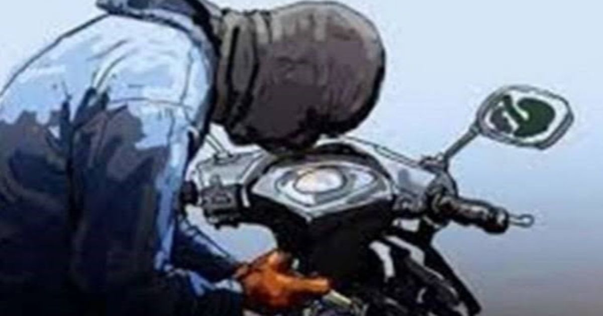 Ibu Ini Lemes Motor Hilang Usai Salat Tarawih, Rupanya Dicuri Putranya lalu Dijual & Uangnya buat Ganti Rugi