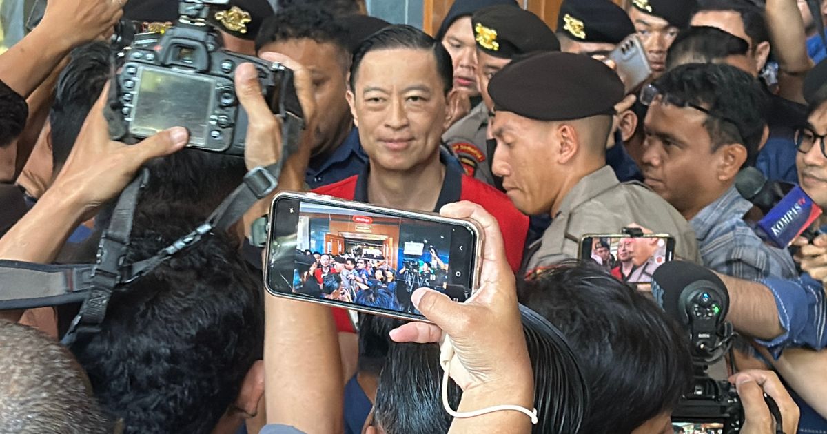 Tom Lembong Usai Sidang Perdana: Kerugian Negara dalam Perkara Saya Semakin Tidak Jelas