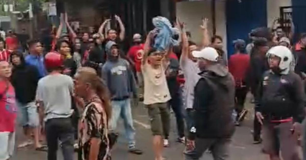 Kronologi Bentrok Ormas Vs Debt Collector di Depok, 2 Orang Jadi Tersangka