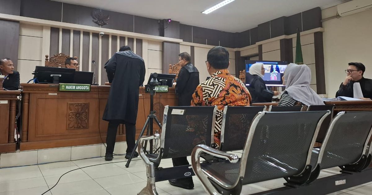 Eks Wali Kota Semarang dan Suaminya Didakwa Terima Gratifikasi Rp2 Miliar