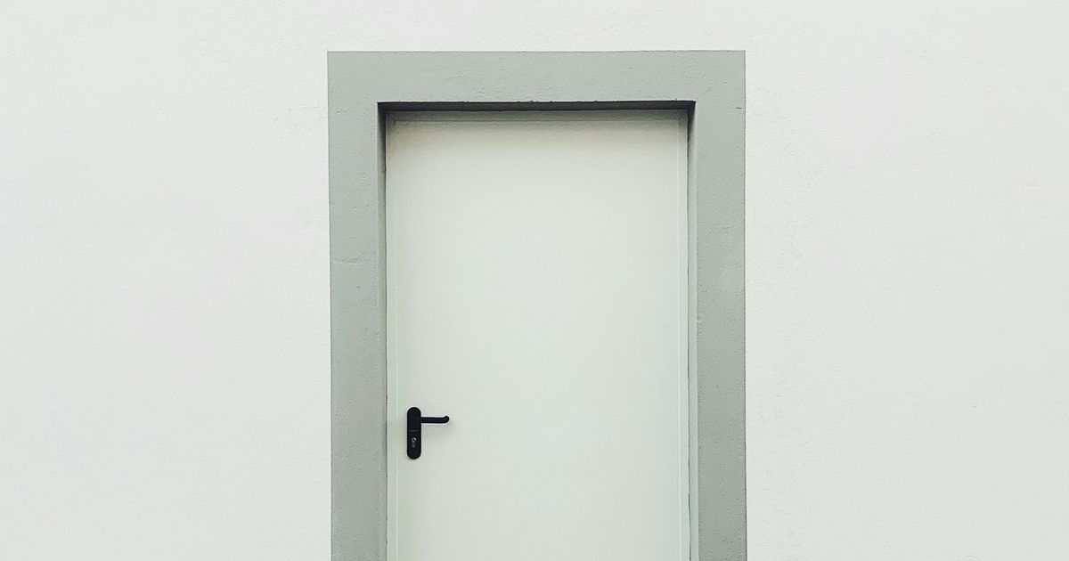 Model Pintu Besi Minimalis Terbaru, Rekomendasi Cantik untuk Rumah Modern