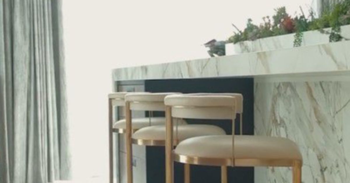 Model Mini Bar Minimalis untuk Dapur Modern yang Stylish