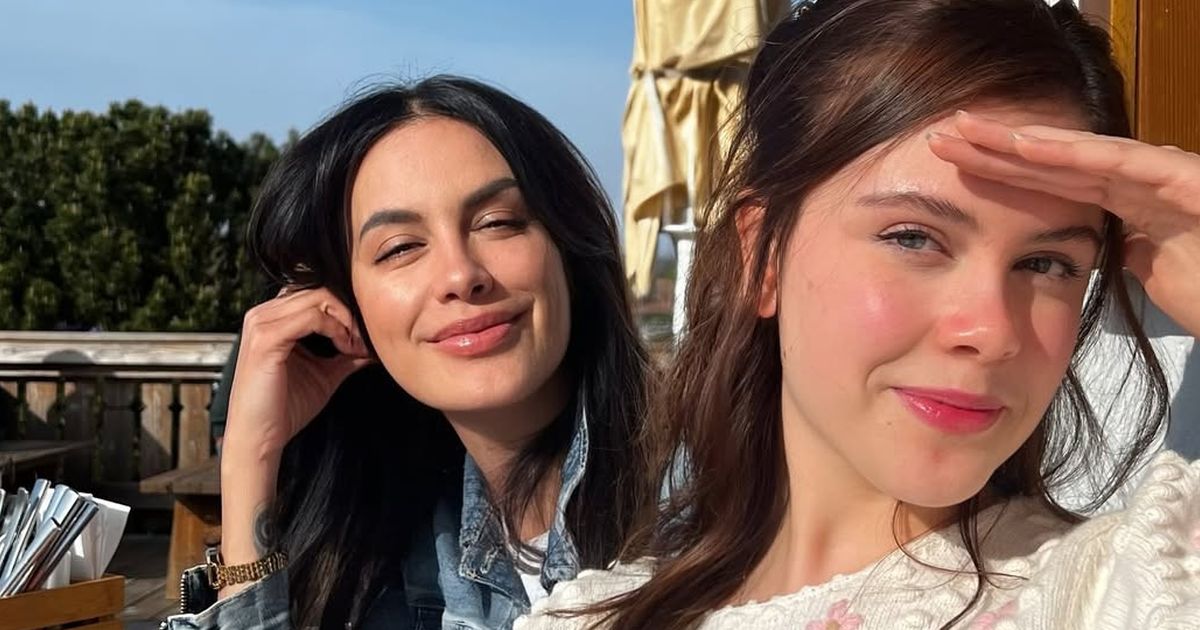 Potret Kebersamaan Sophia Latjuba dengan Manuella Aziza Sang Putri, Ibu Anak bak Bidadari Kembar