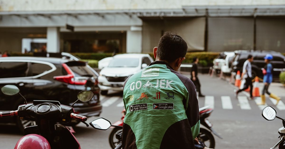 Analisis Jika Pengemudi Ojol dan Kurir Ubah Status Jadi Karyawan, Tak Lagi Jadi Mitra