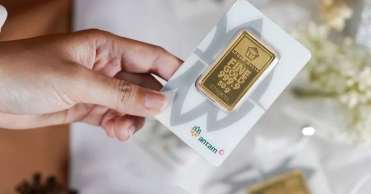 Waktunya Borong, Harga Emas Antam Hari Ini Turun Rp21.000 per Gram