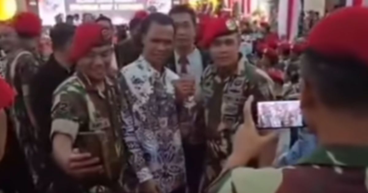VIDEO: Danjen Kopassus sampai Minta Maaf Prajuritnya Foto-Foto Sama Hercules Bos GRIB Jaya