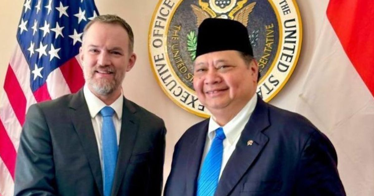 Airlangga Hartarto Lapor Hasil Negosiasi Tarif Trump ke Prabowo
