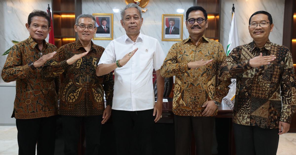 Kemensos Gandeng UNS Integrasikan Program Sekolah Rakyat di Kampus