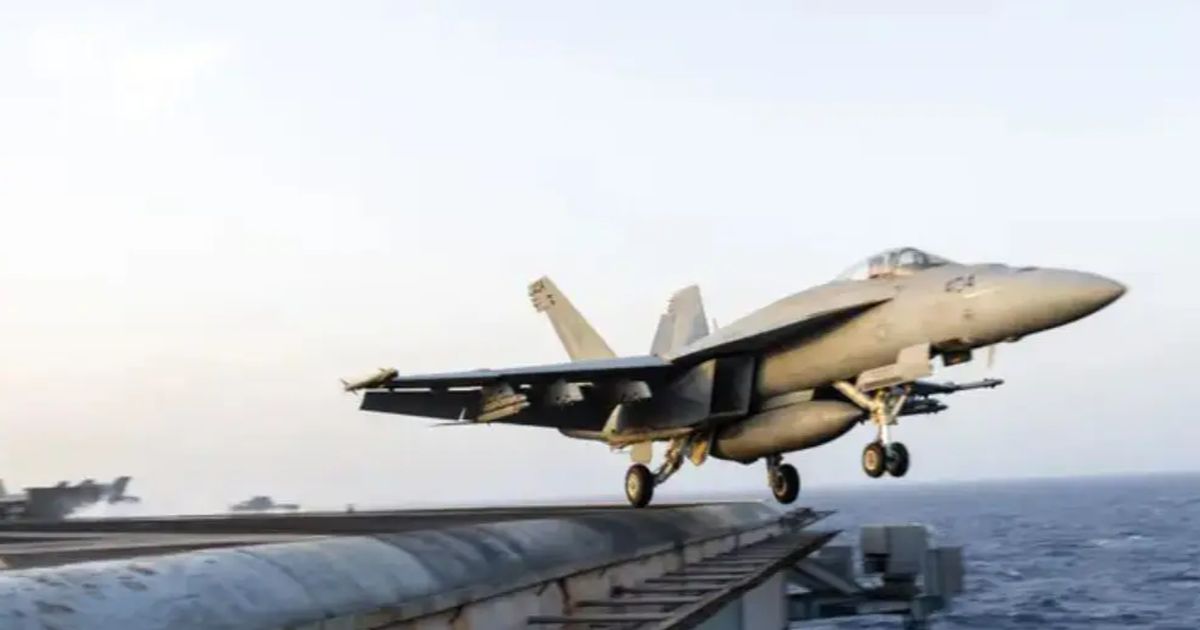 Diserang Militer Yaman, Jet Tempur F-18 AS Seharga Rp 960 Miliar Jatuh ke Laut Merah