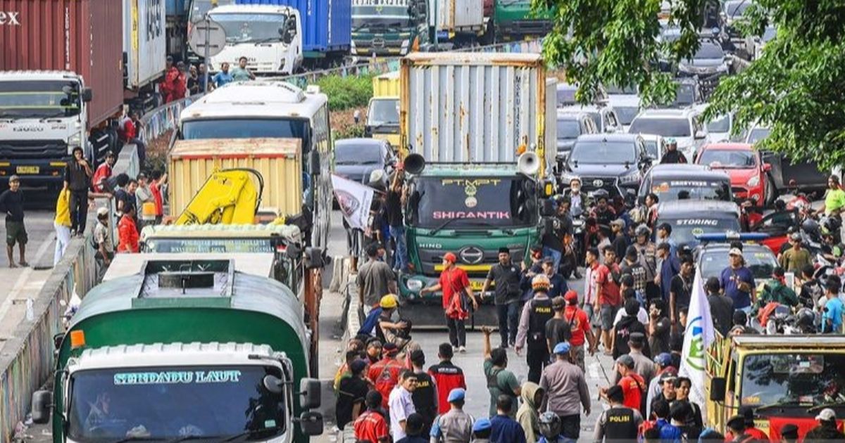 VIDEO: DPR Dorong UU Ormas Dibentuk, Bubarkan yang Arogan Palak Warga