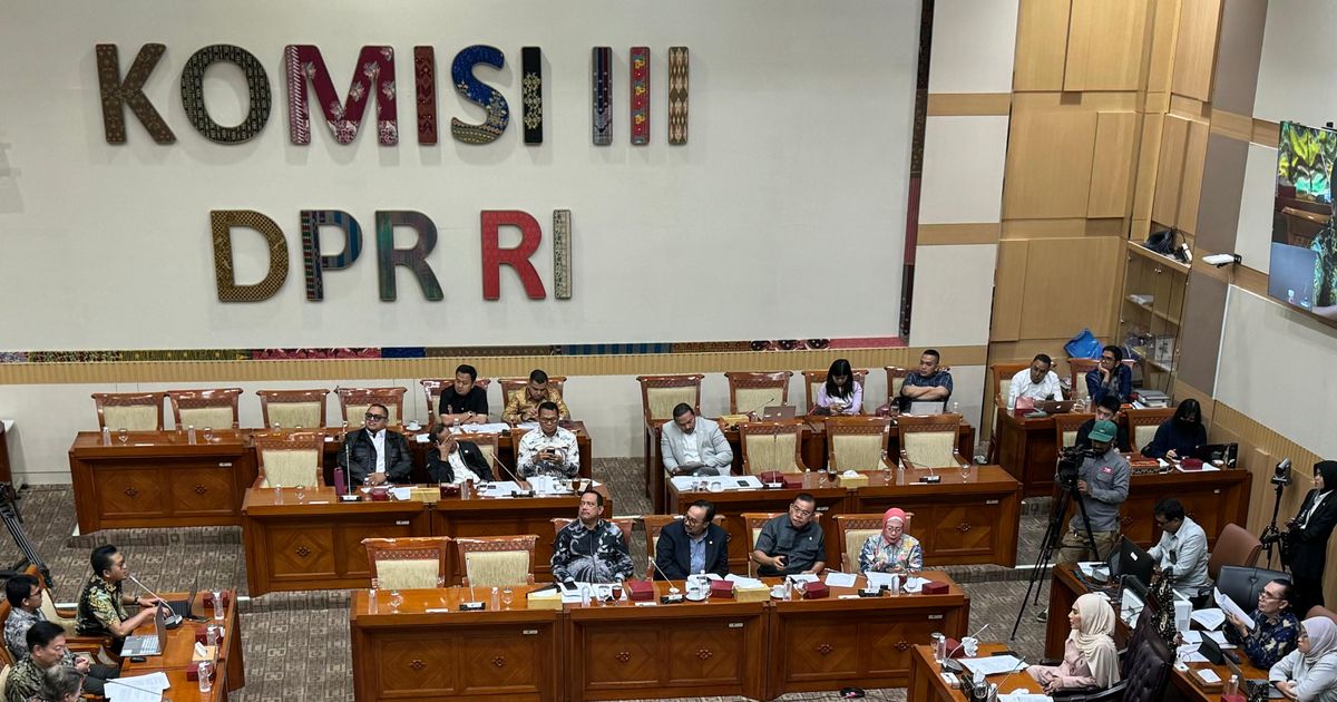 VIDEO: Kuasa Hukum Keluarga Mahasiswa UKI Tak Percaya Polres Jaktim soal Kematian Kenzha