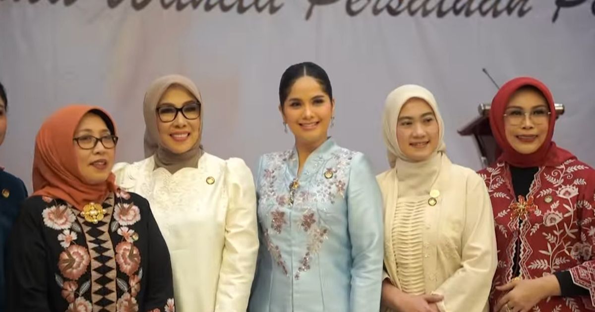 Cantik Natural Annisa Pohan Hadiri Halal Bihalal DWP Pusat, Penampilannya Dipuji Berkelas