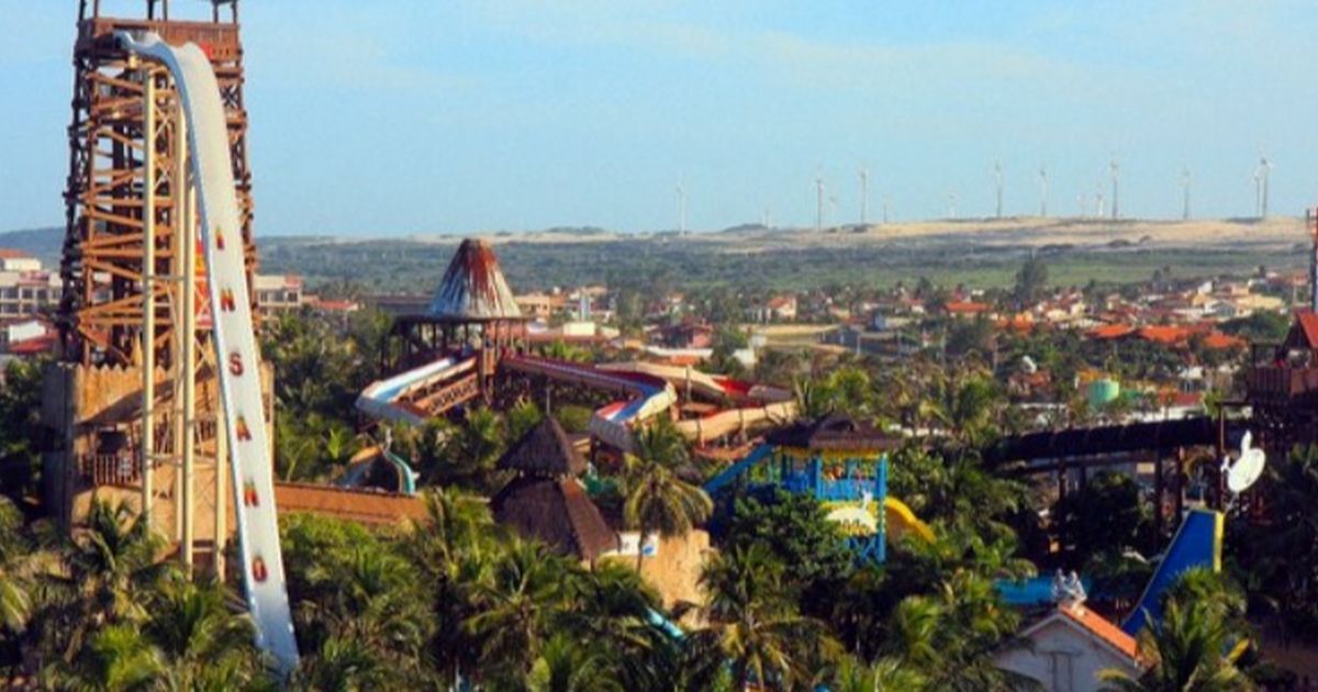 Ternyata Ini Alasan Kolam Renang dan Pantai Jadi Tujuan Liburan Paling Ramai saat Lebaran