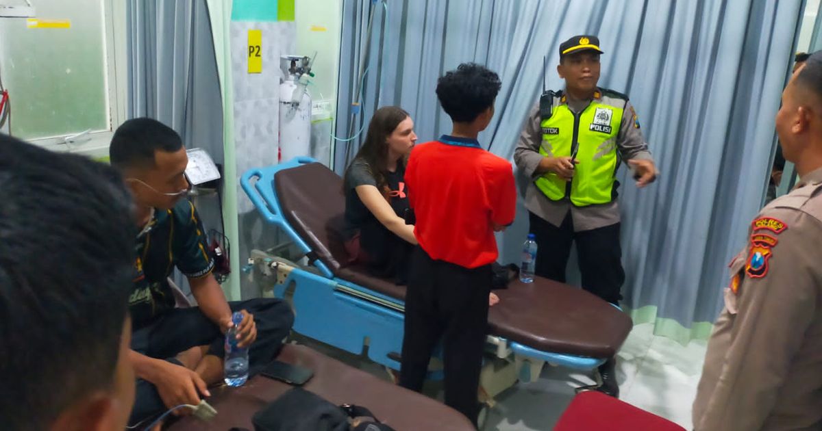 Tiga Santri Mojokerto Hilang Terseret Ombak Pantai Balekambang Malang, Aksi Bule Jerman jadi Sorotan