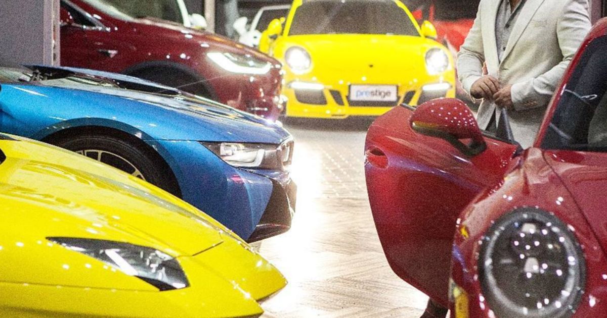 Tips untuk Membeli Mobil Second di Showroom