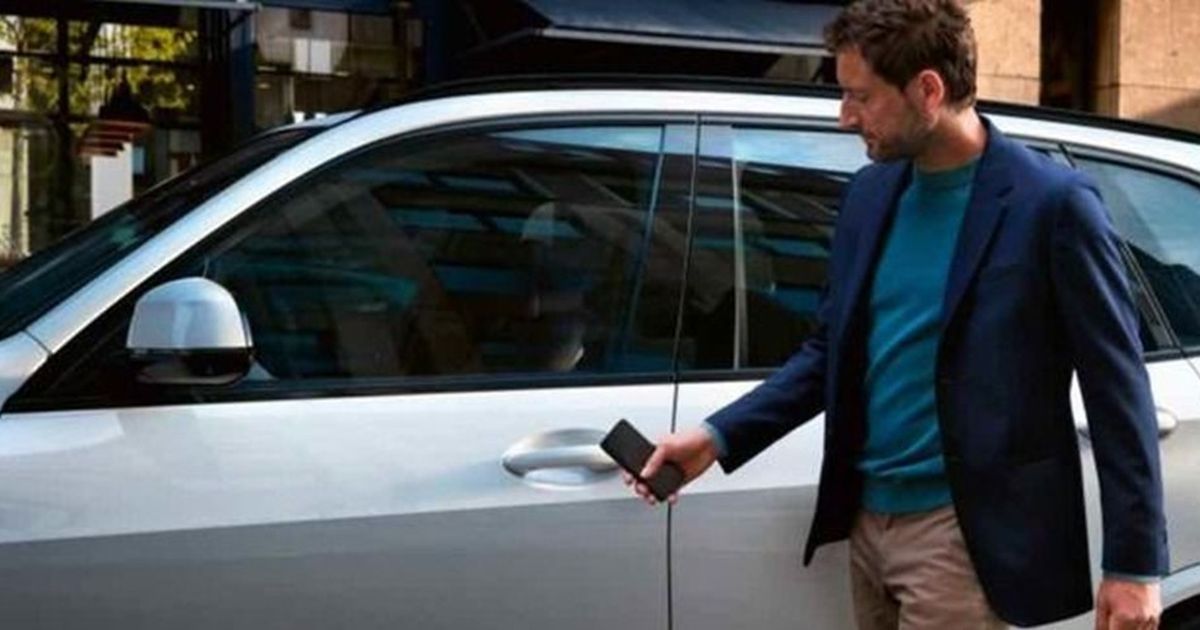 Metode Sederhana dan Efisien Membuka Mobil yang Terkunci Menggunakan HP