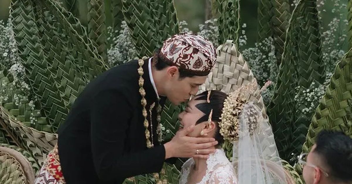 Luna Maya Kaget Dapat Angpao dari Titi Kamal, Maxime Bouttier: Buat Bayar Listrik